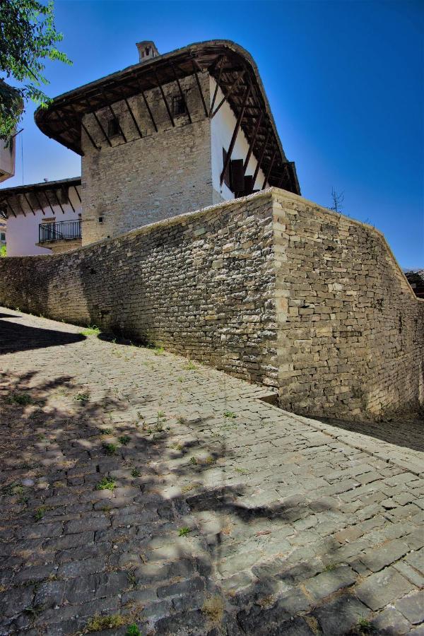 1800's * Gjirokastër