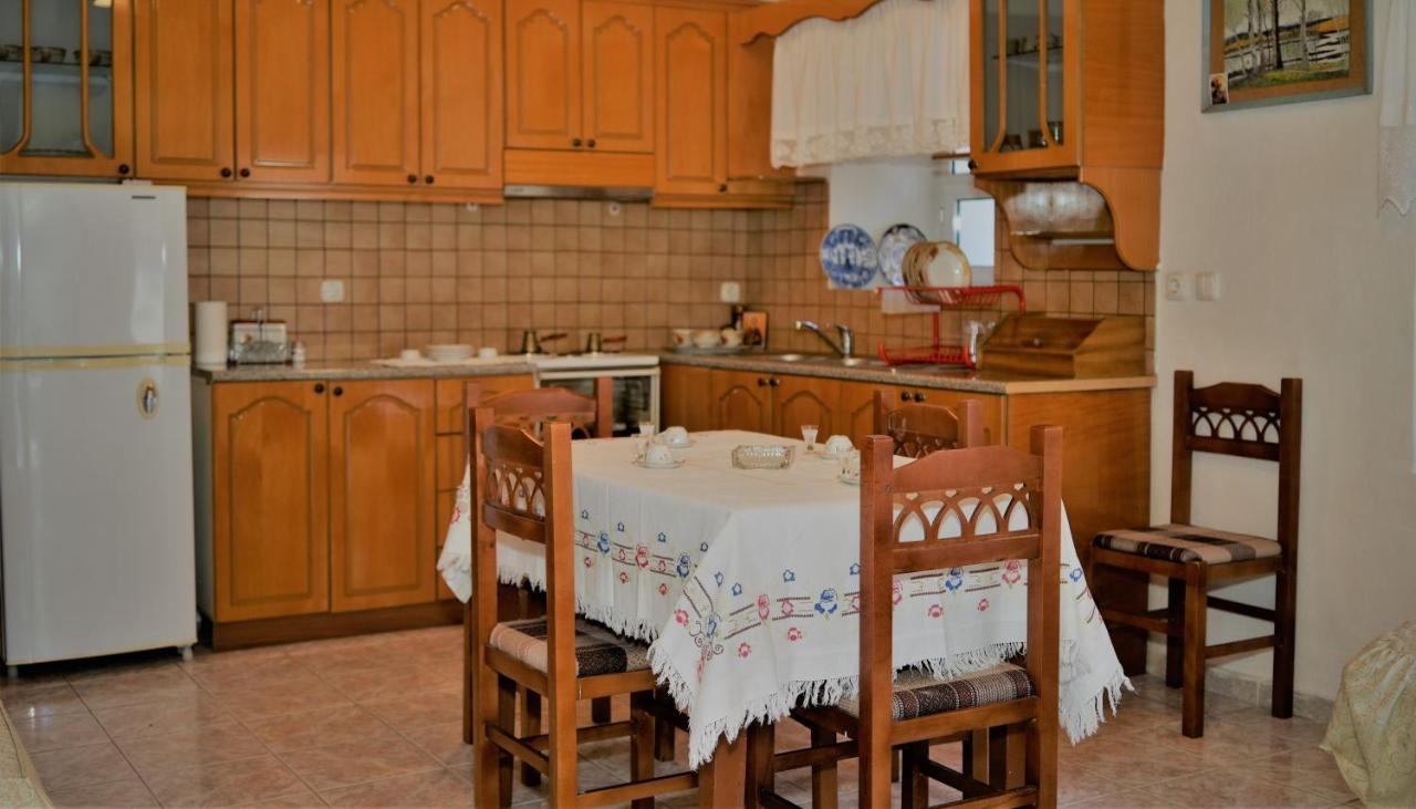1800's Villa